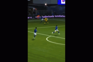 表现不俗！王博豪本轮荷乙踢满全场并造点，可惜队友罚丢